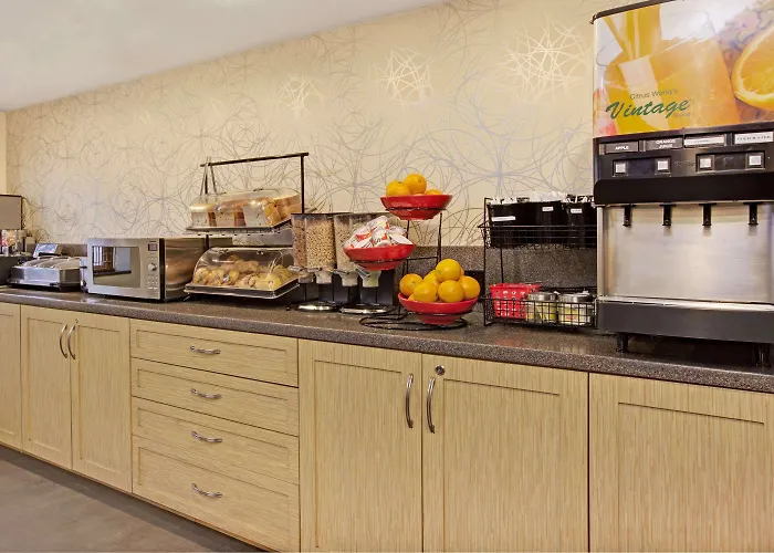 Best Ramada Hotels for Unforgettable NYC Stays