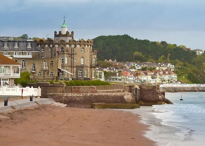 Paignton Sea Front Hotels: Enjoy the Perfect Getaway by the Coast